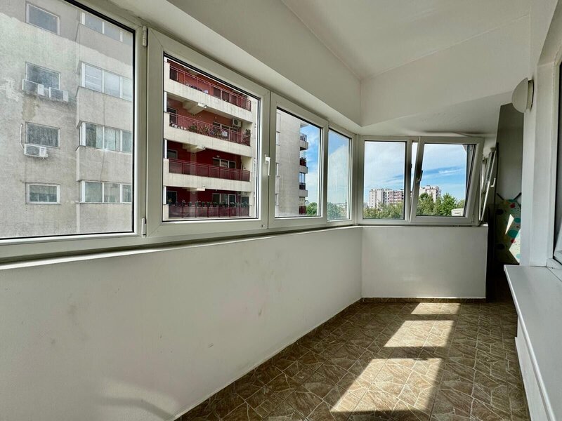 Prelungirea Ghencea 3 camere in Complex Rezidential Primavara